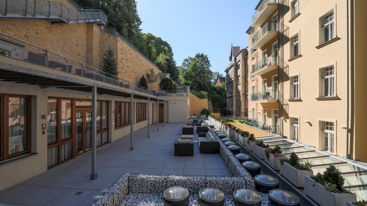 Luxury Spa Hotel Olympic Palace Karlovy Vary Exterior photo